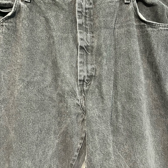 Wrangler Authentic Jeans – Black Denim, Comfort Fit, Size 42x32 - Picture 6 of 11